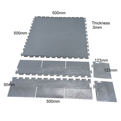 Carreaux de plancher en PVC ESD enroulés entre eux