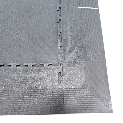 Carreaux de plancher en PVC ESD enroulés entre eux