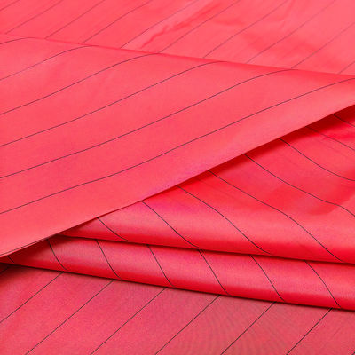 Bandes rouges de 17 mm 99% polyester + 1% bandes conductrices Lab Lint Free Anti-statique ESD Tissu antistatique