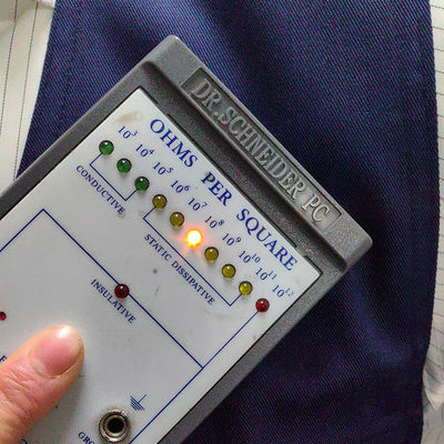 Veste anti-statique pour électricien