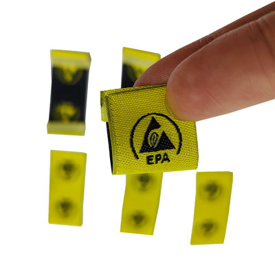 Signe d'avertissement ESD antistatique de l'EPA Embroidery Tissu adhésif de salle blanche Étiquette de vêtements Accessoires