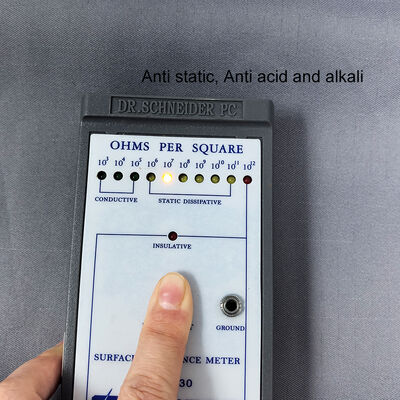 Tissu gris antistatique à base d'acide et d'alcali pour les vêtements de salle blanche